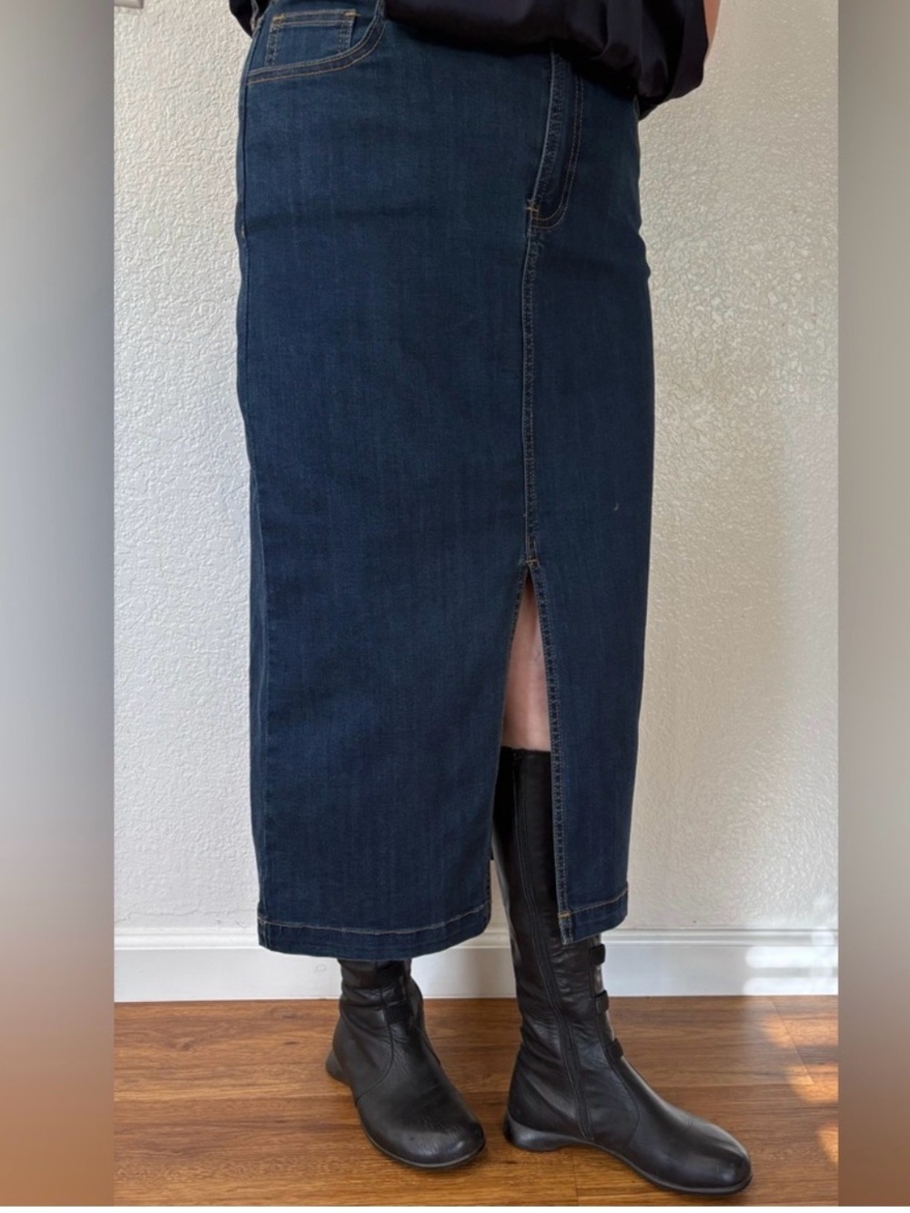 Bagatelle Classic Dark Blue Denim Skirt with Front Slit -2x